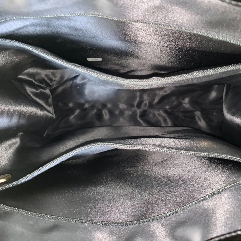 CHANEL CC Logo Enamel Patent Leather Chain Tote bag Black Gold【Condition:S】Good - Picture 11 of 17
